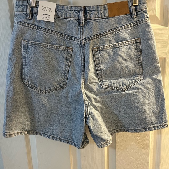 Zara High Rise Bermuda Mom Fit Shorts NWT - Picture 3 of 3